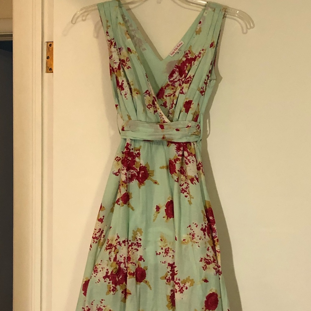 Pretty Kitty Fashion Dress, Size 8